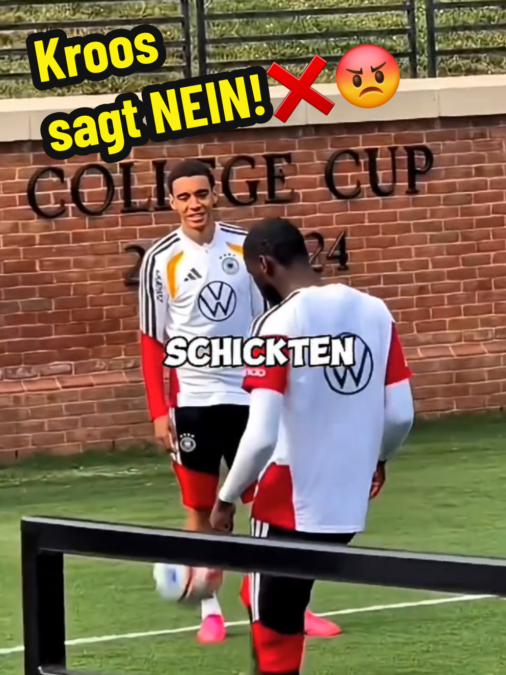 @Footballzfinezt