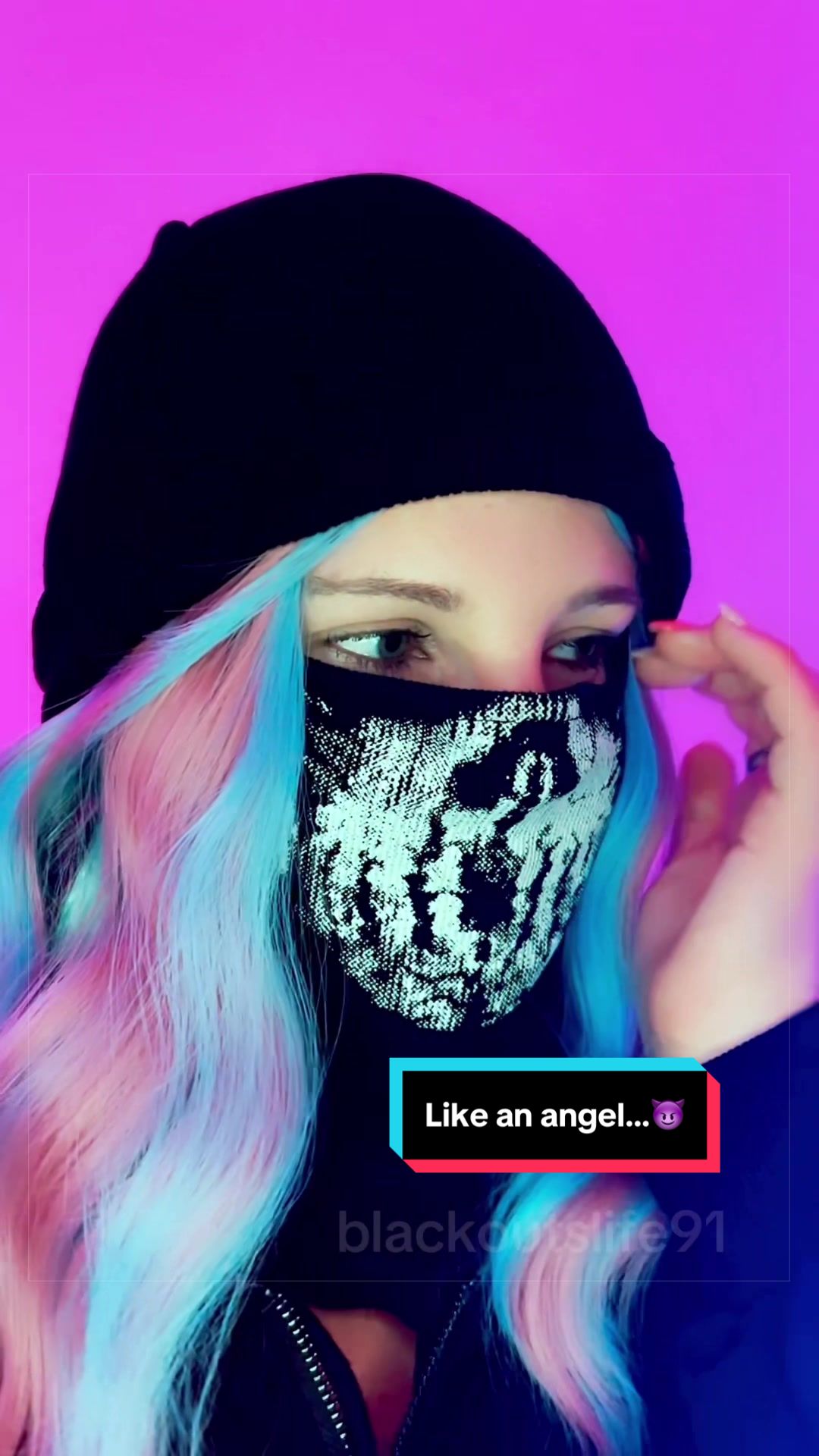 @฿Ⱡ₳₵₭ØɄ₮