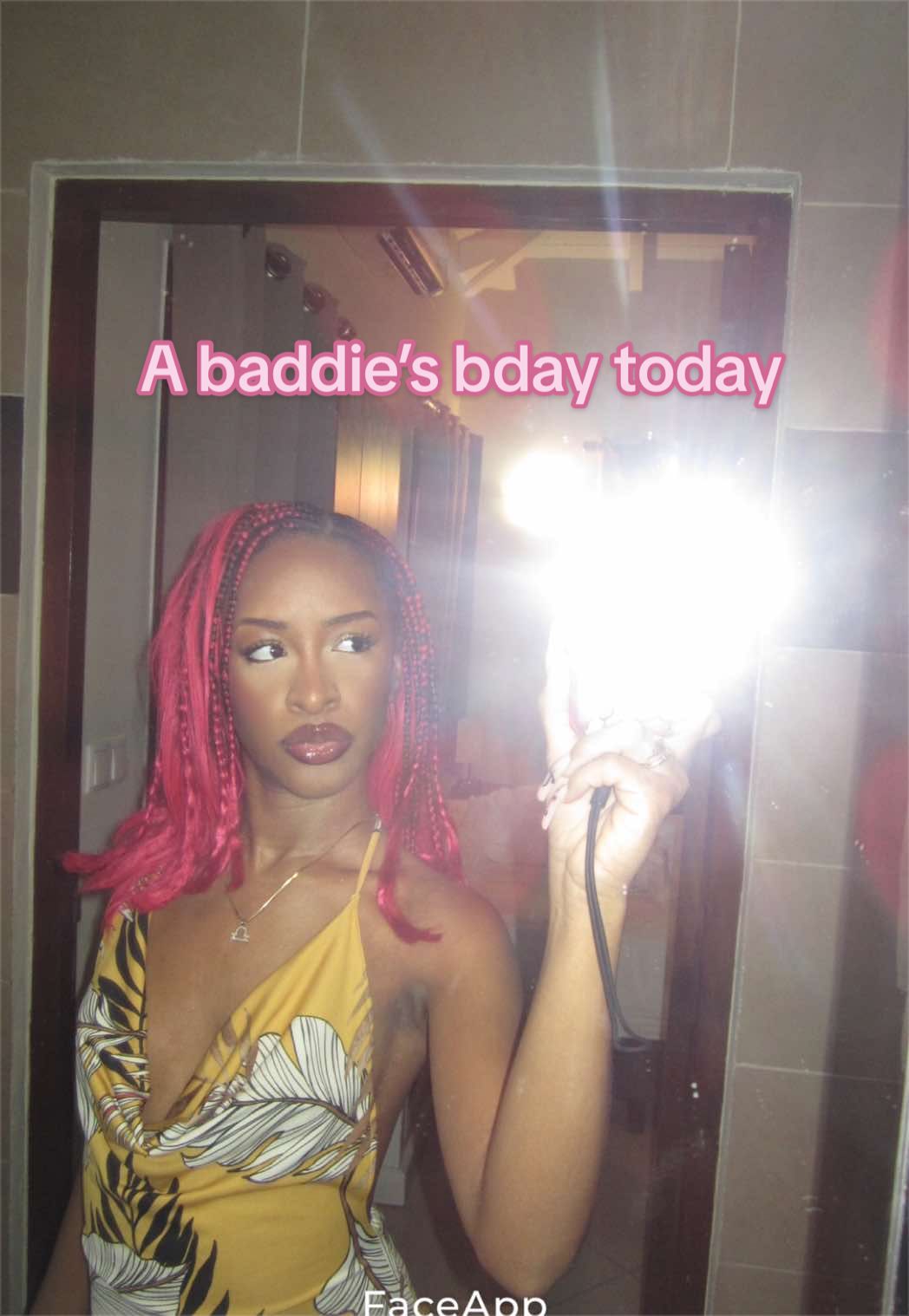 @Mysterioux