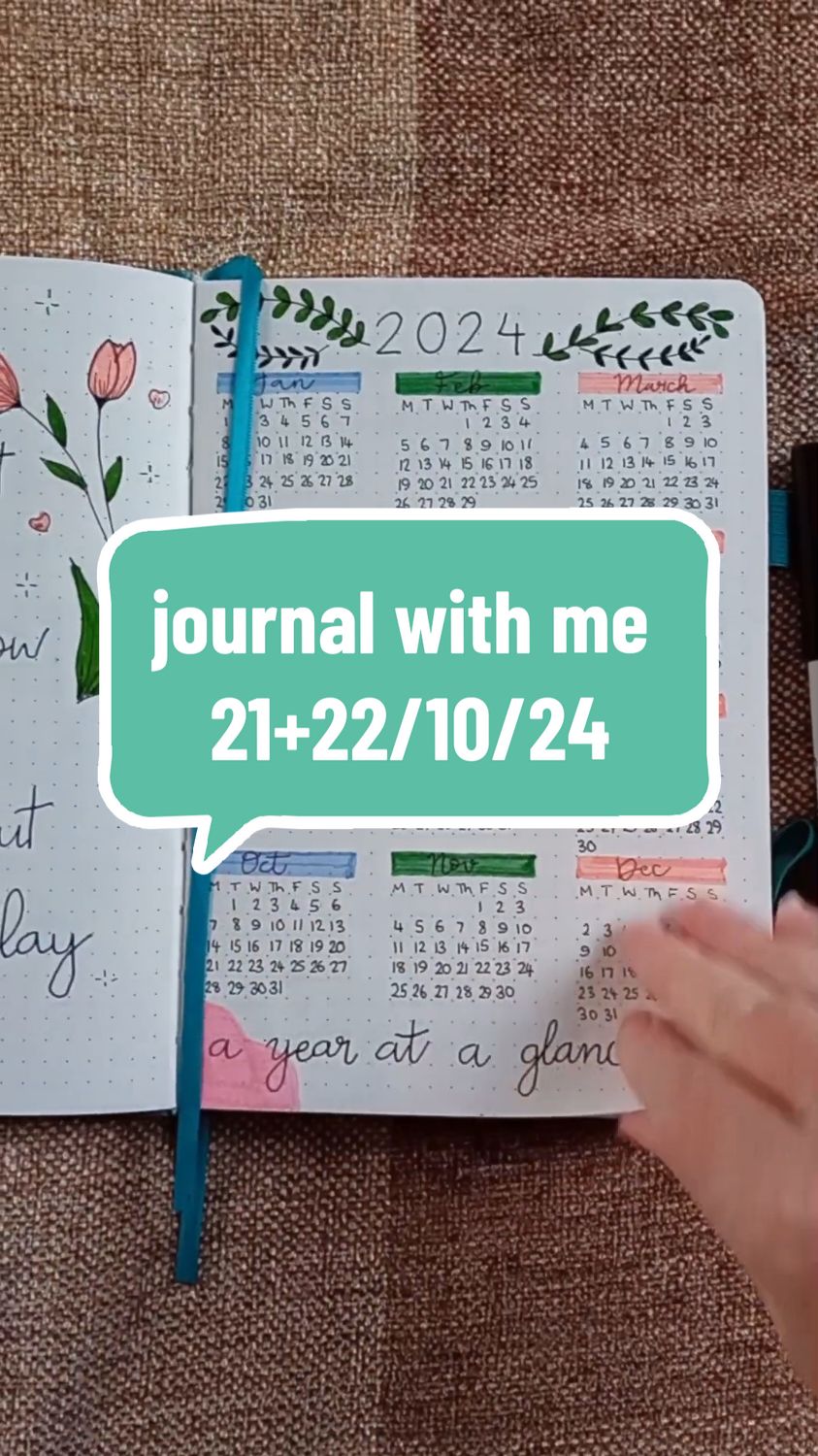 @Charlotte | journals 💜📚