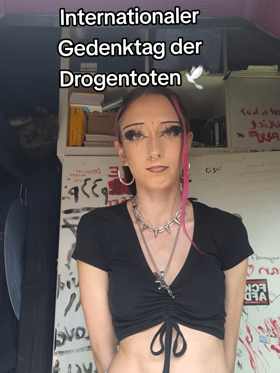 @☭❤️✮𝔑𝔢𝔩𝔢✮🖤☭