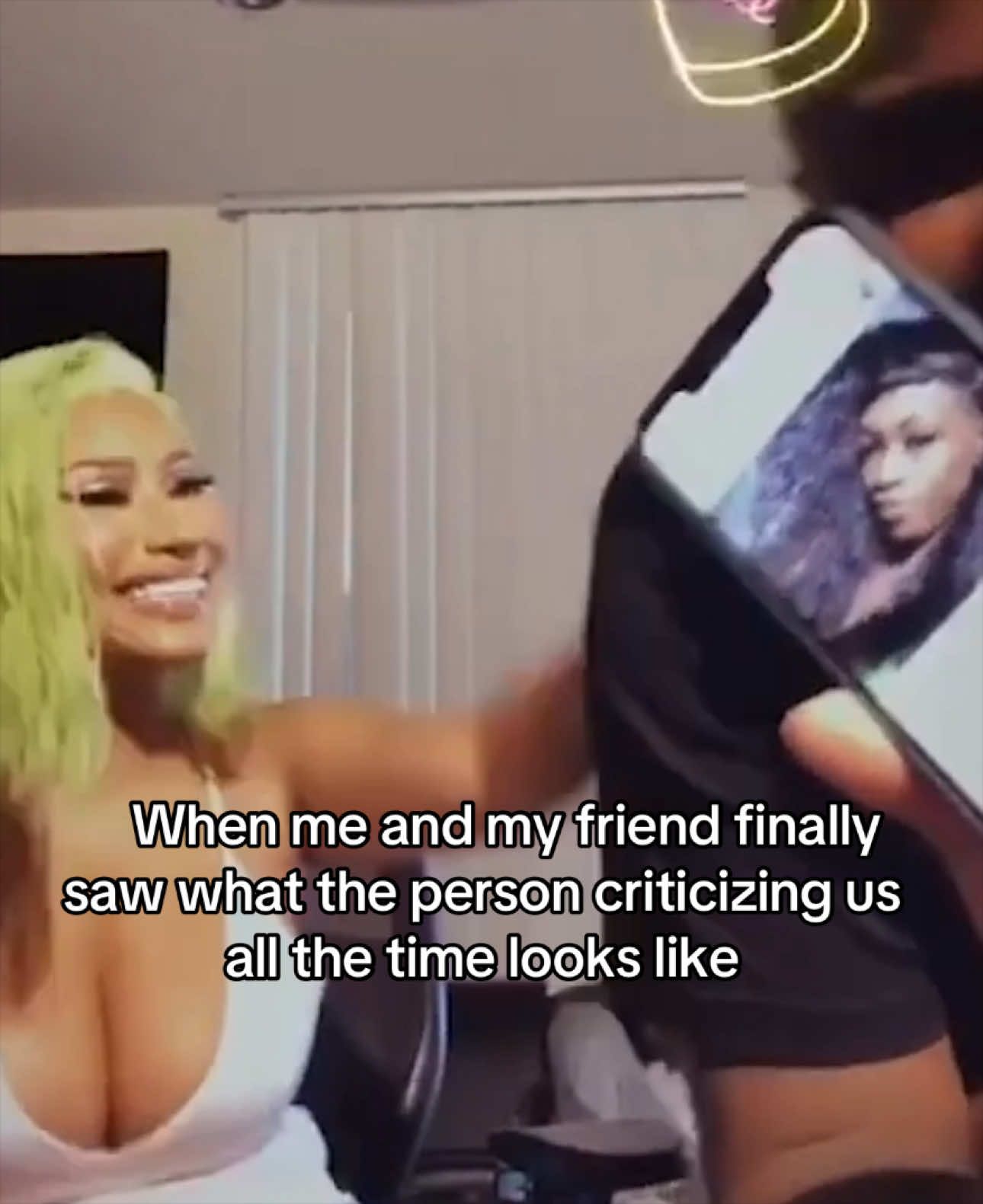 @BARBZ FENDI