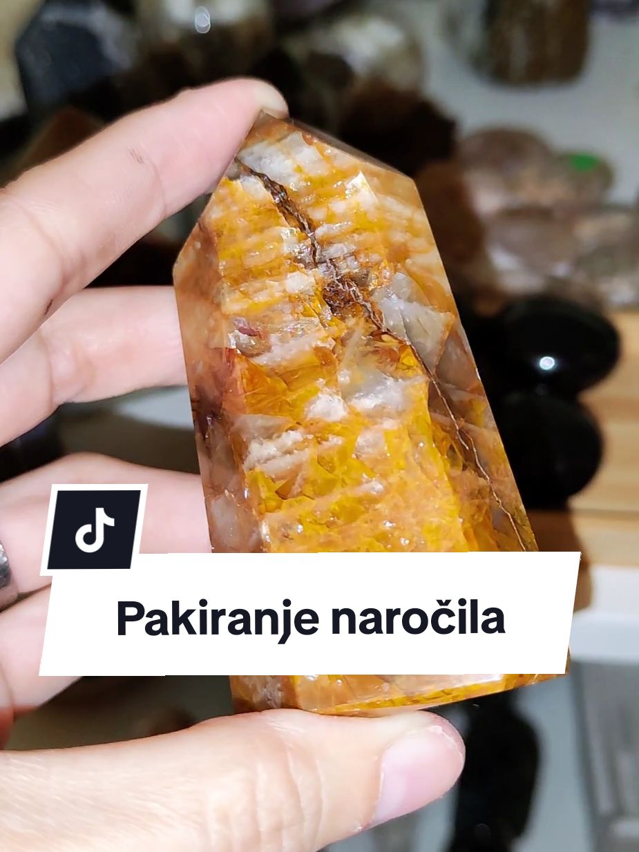 @happyminerals.si