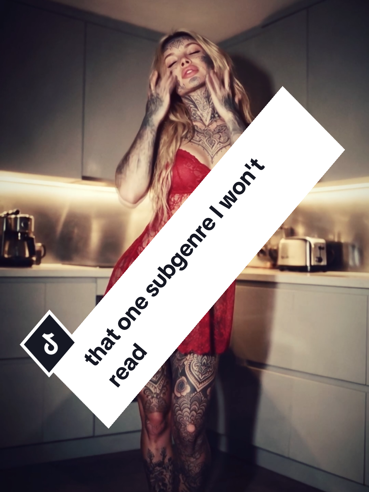 @꧁༺ Tiff Reads Filth ༻꧂