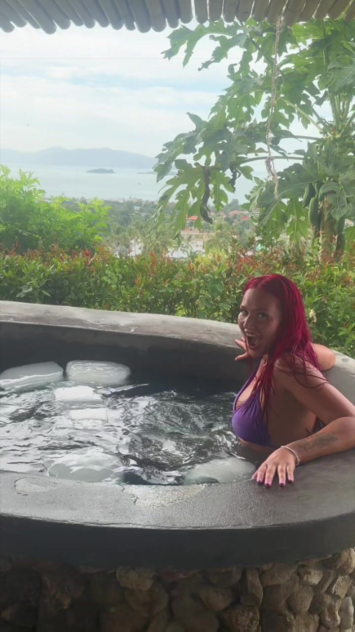@Alinalein
