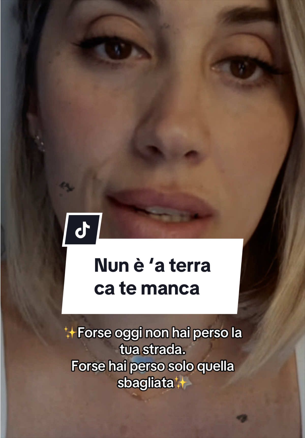 @AdeleValentino