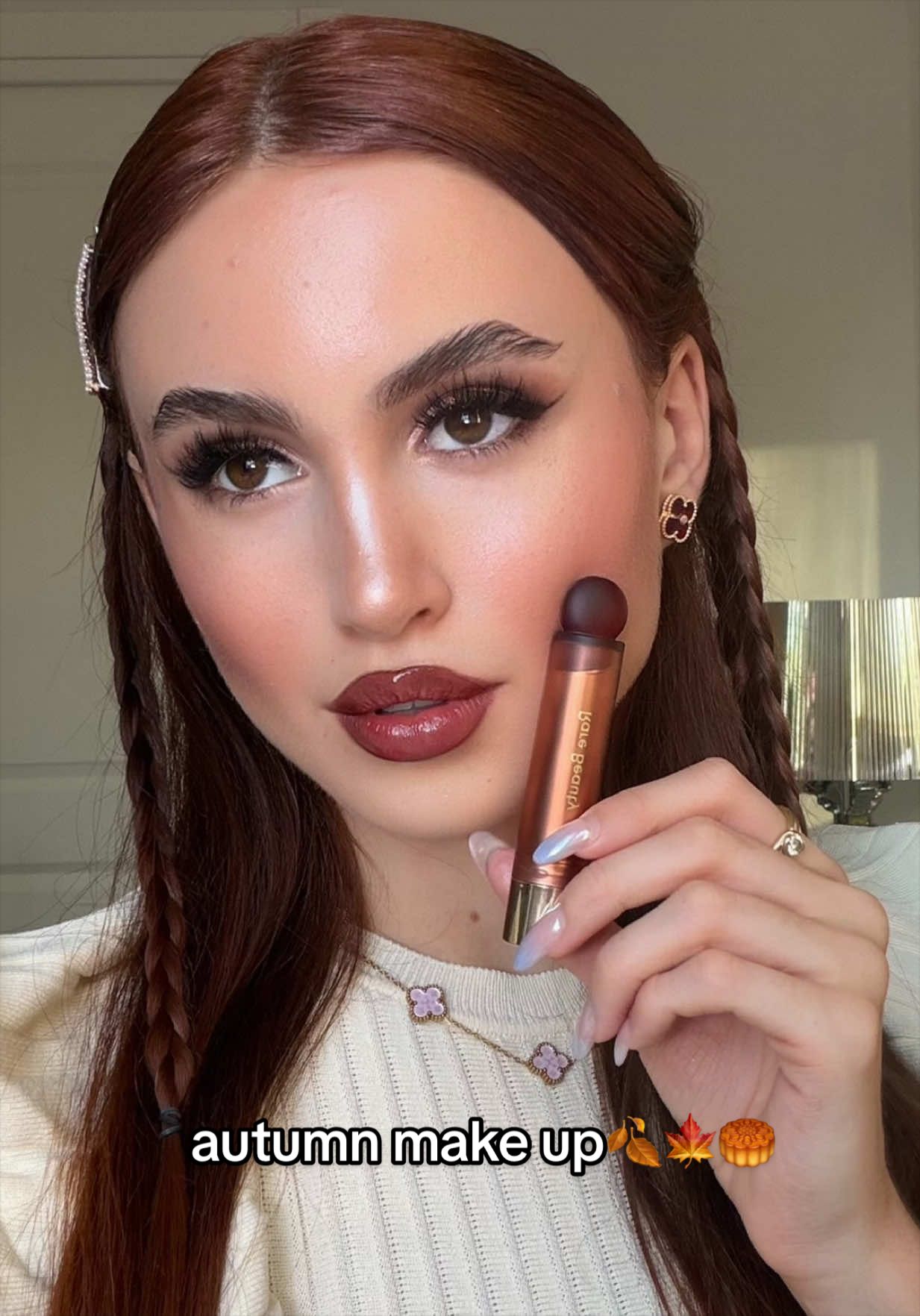 @Charlotte M.🌸