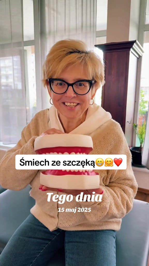 @Królowa Śmiechu