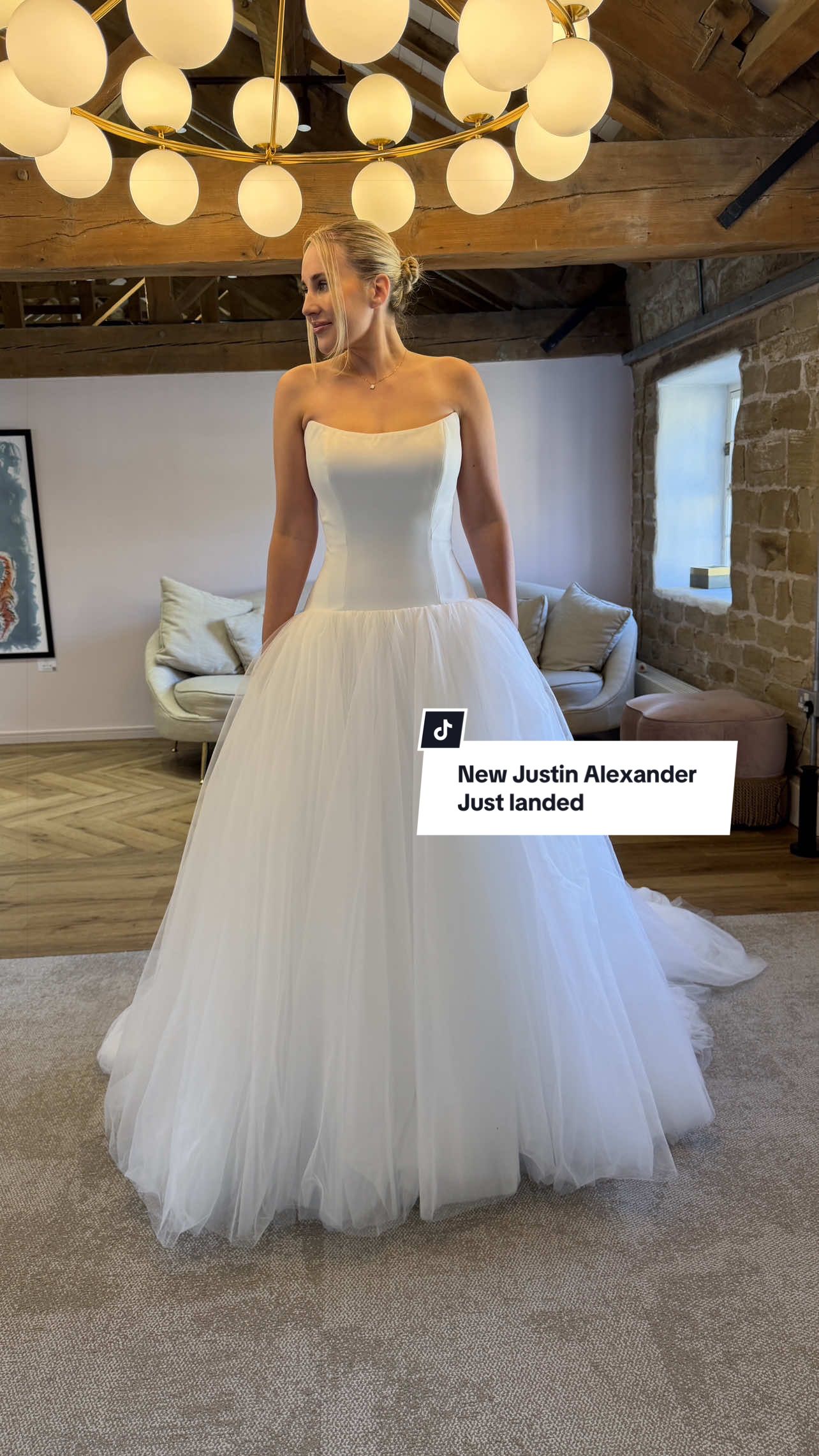 @Dotty Bridal 🤍