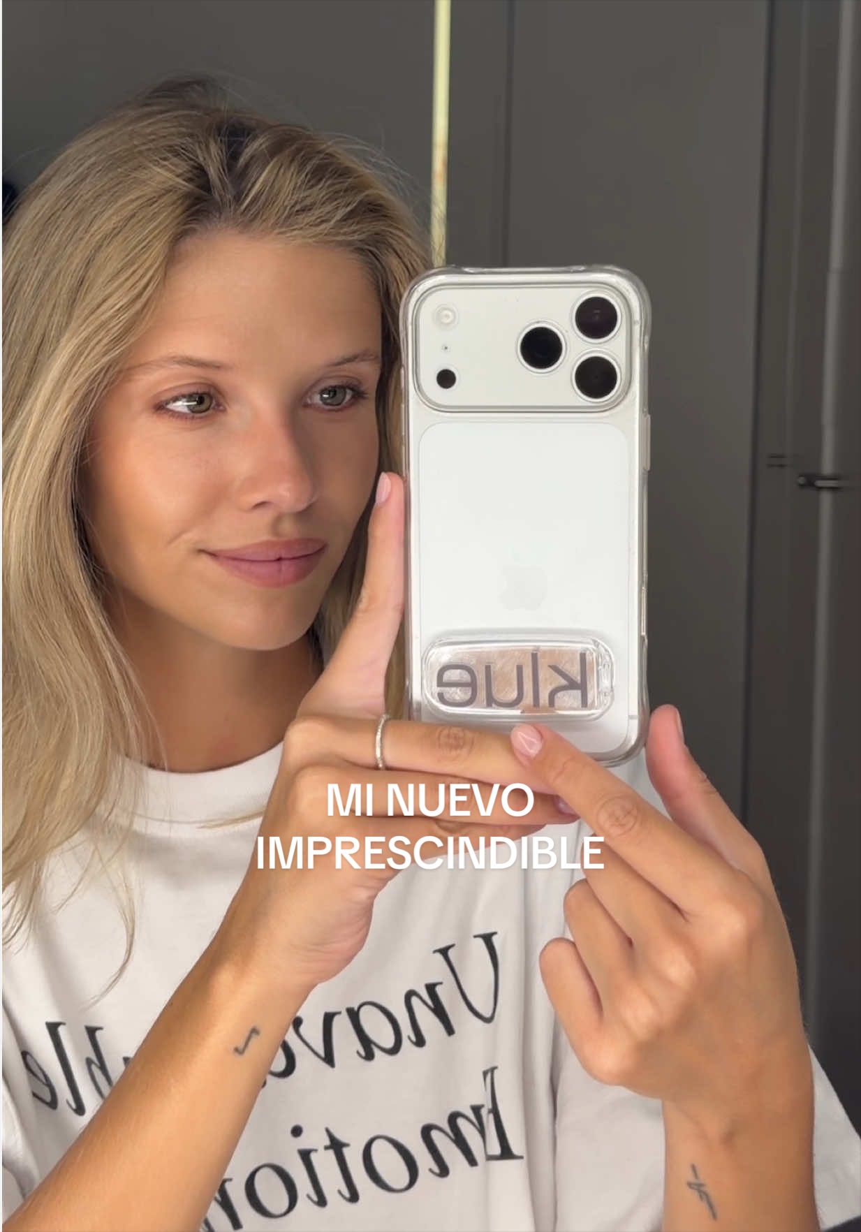 @katiagcolomer