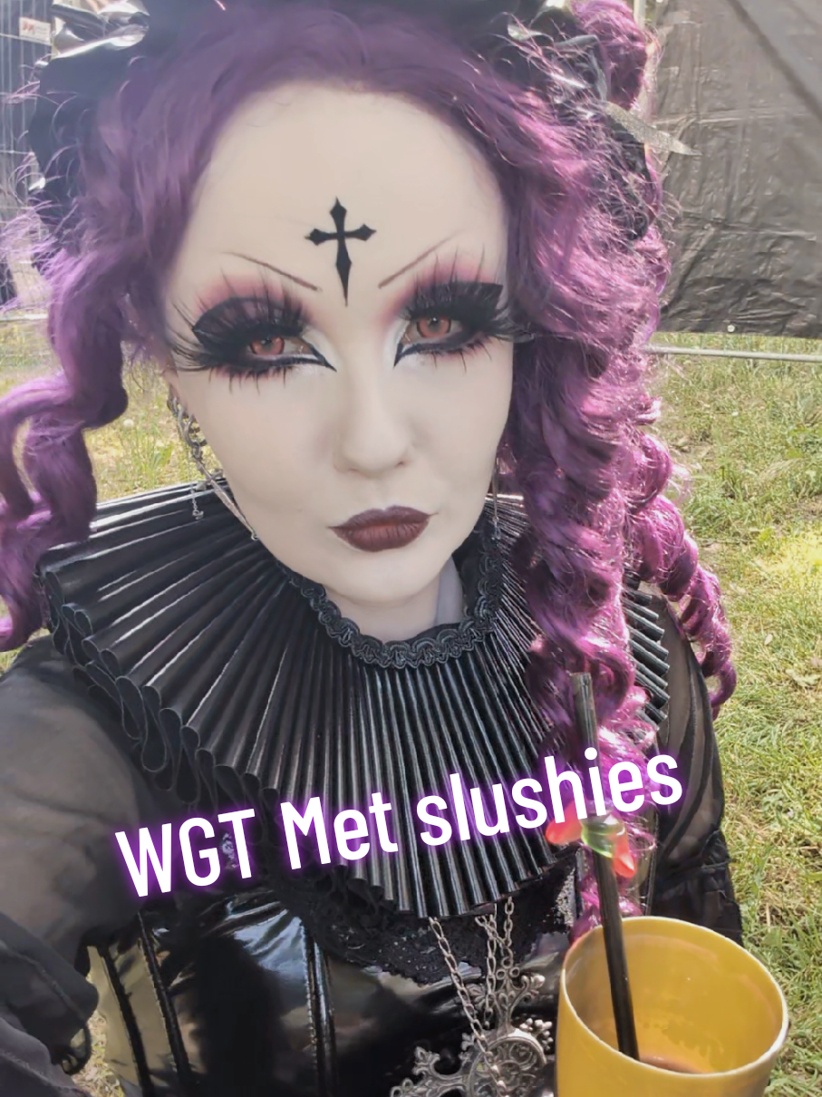 @Esther von Nachtschatten