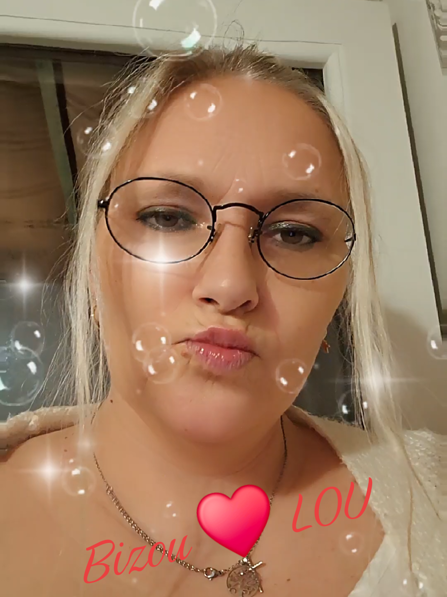 @debyloulou