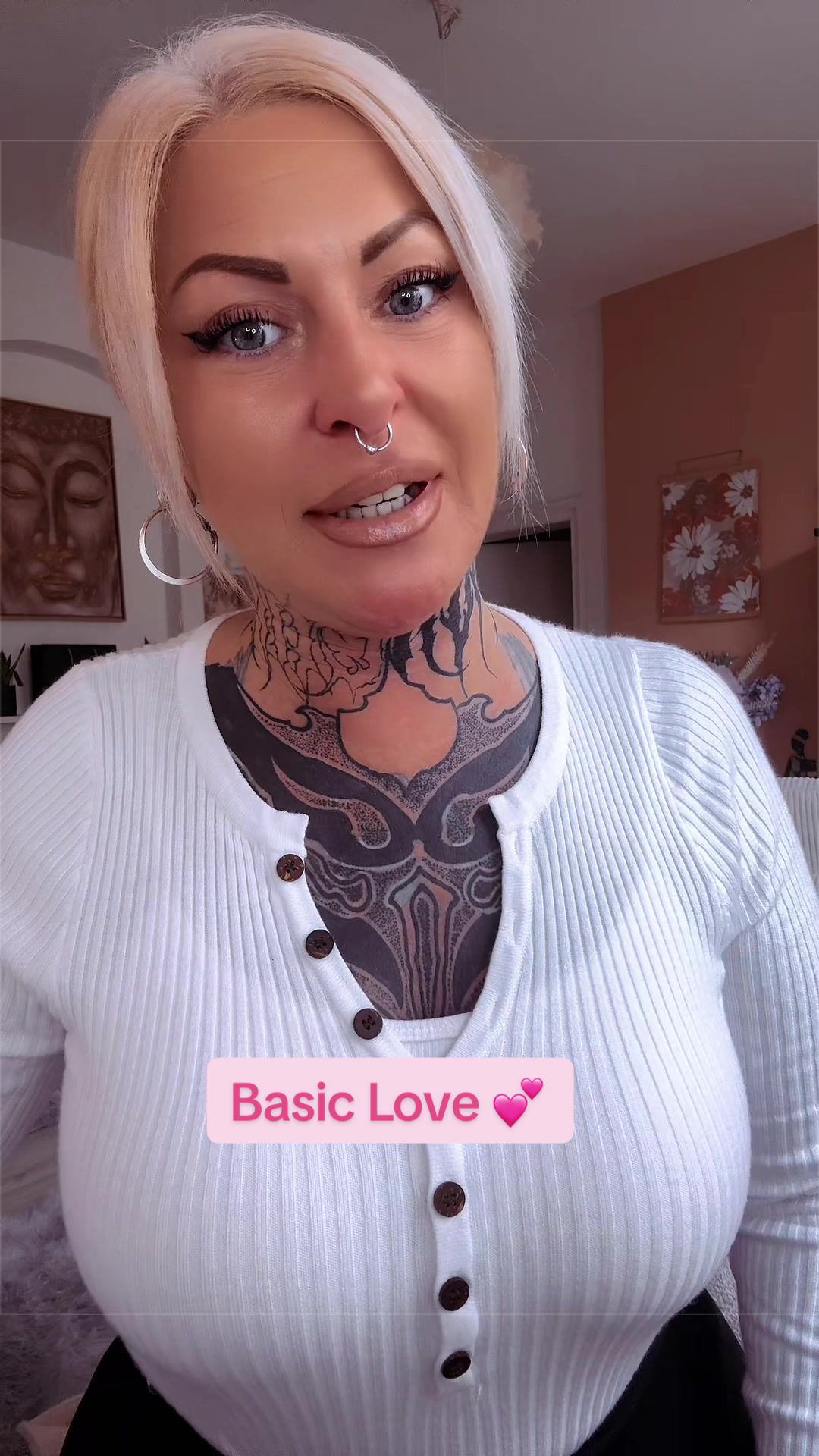 @annie.cadaver