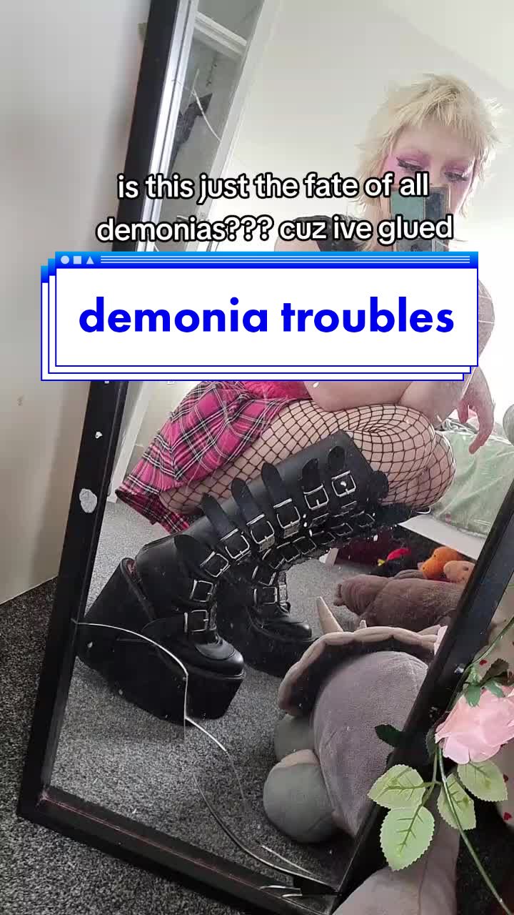 @queen boo