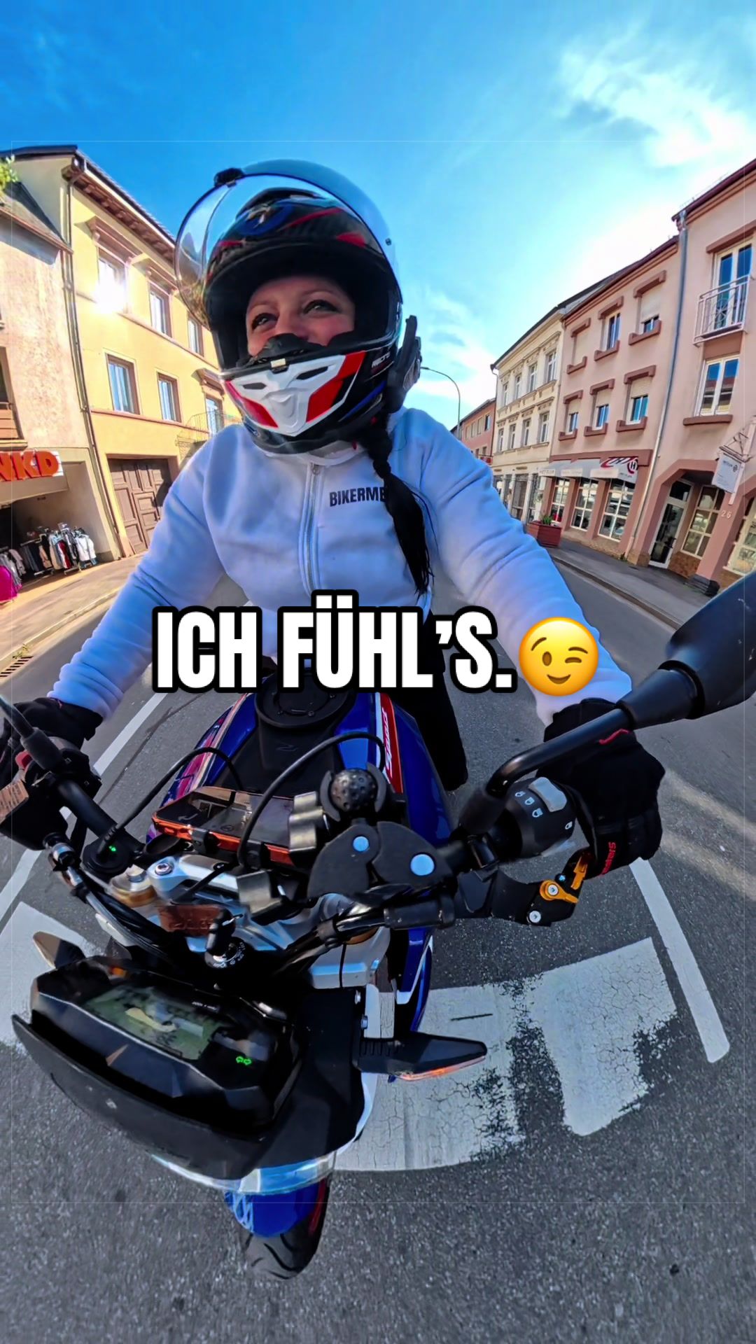 @BikerMeike🦋