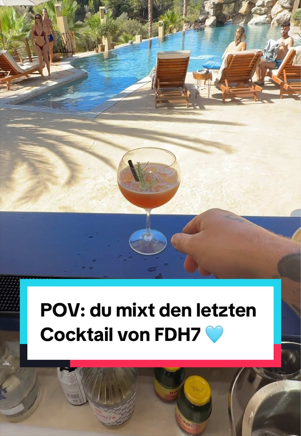 @firstdates.vox