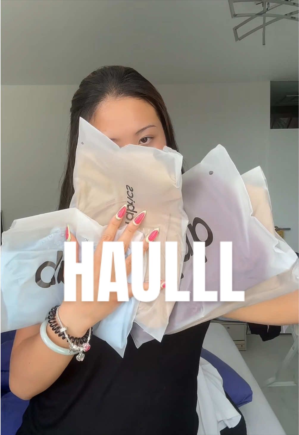 @ynh7ll