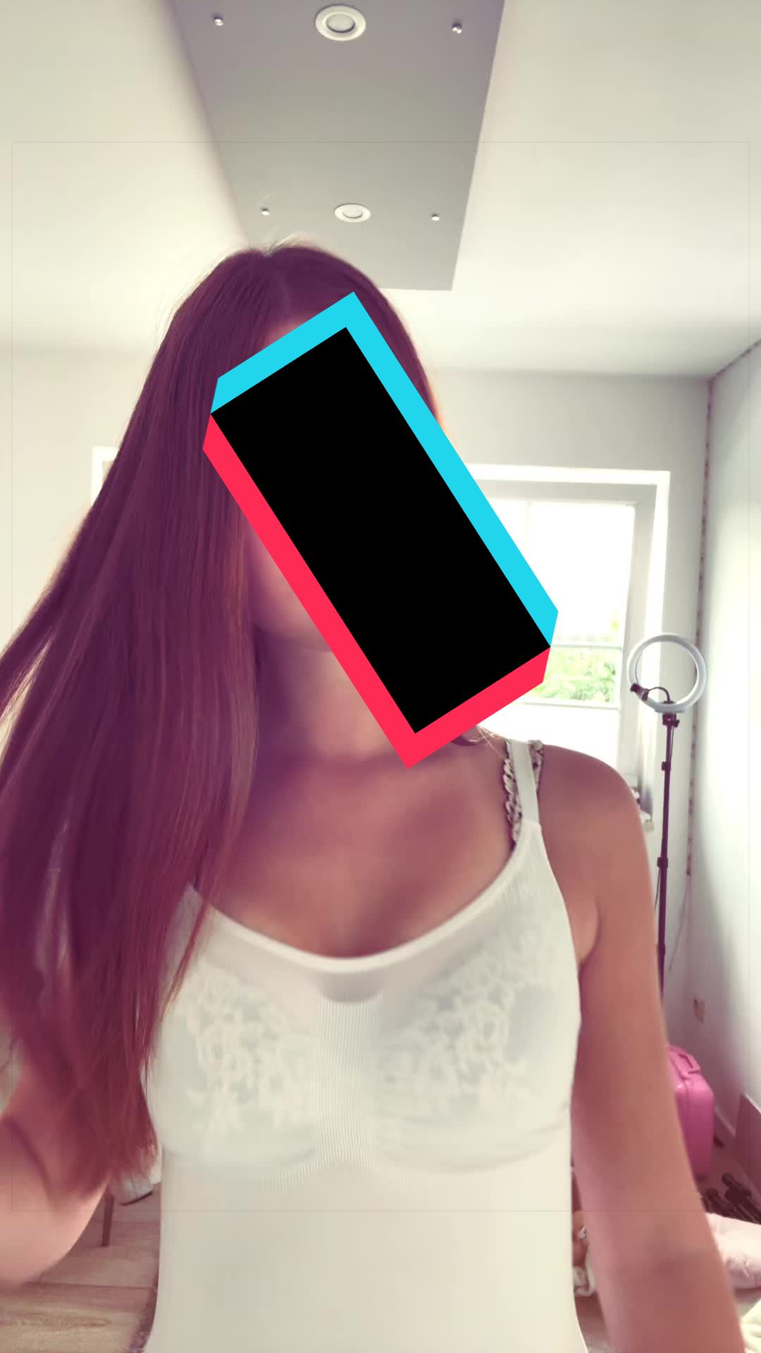@𝑳𝒆𝒏𝒊'ꨄ