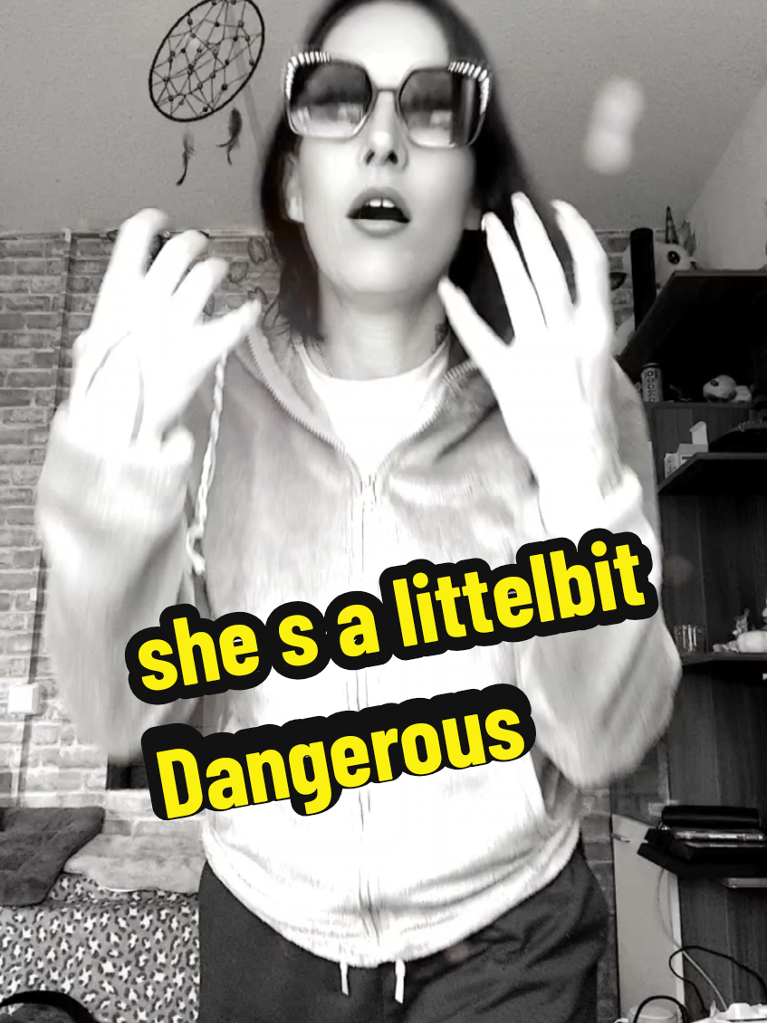 @MiriDunkelglanz 🖤🌟