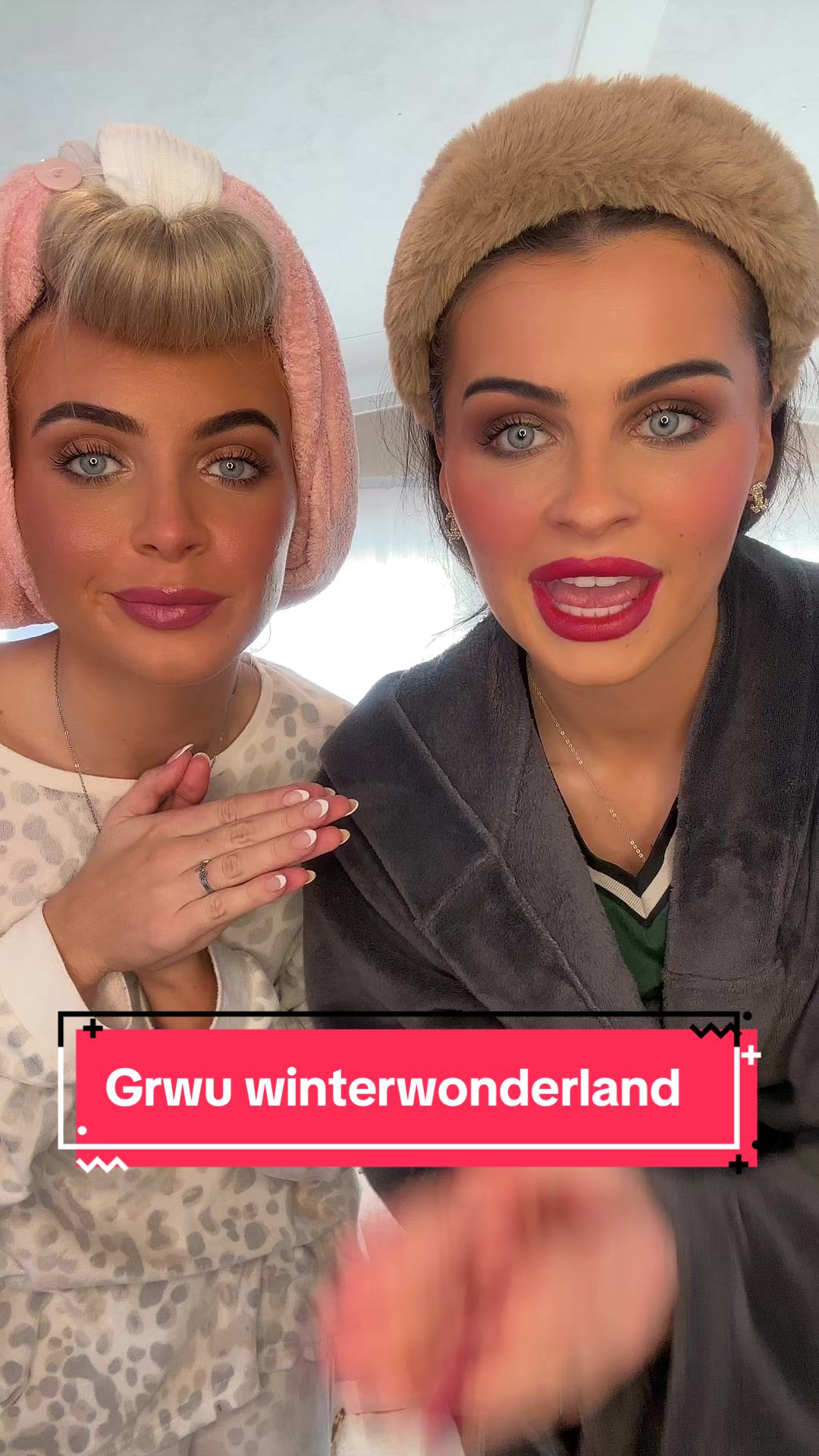 @The Mac Sisters