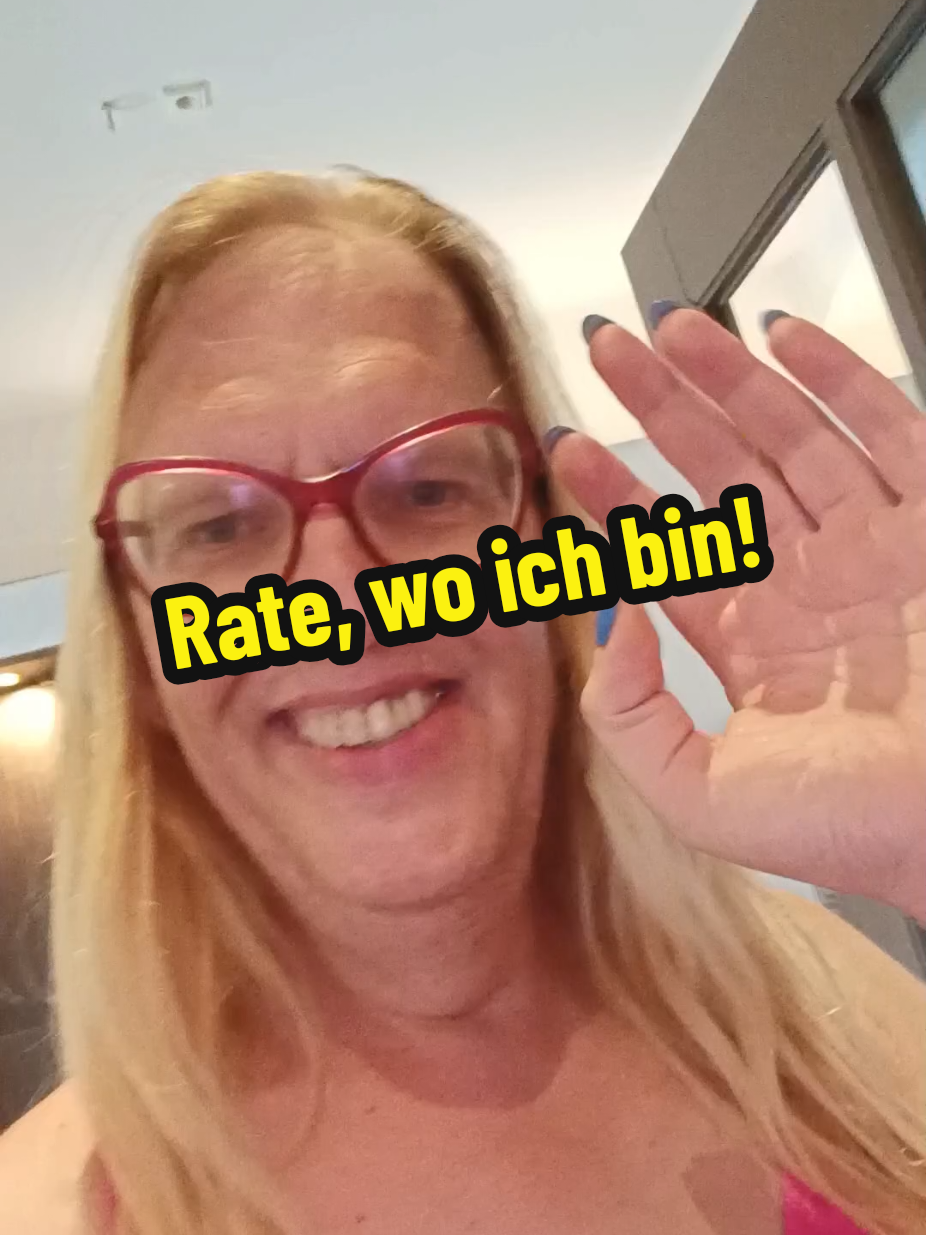 @Angela_Fuxia
