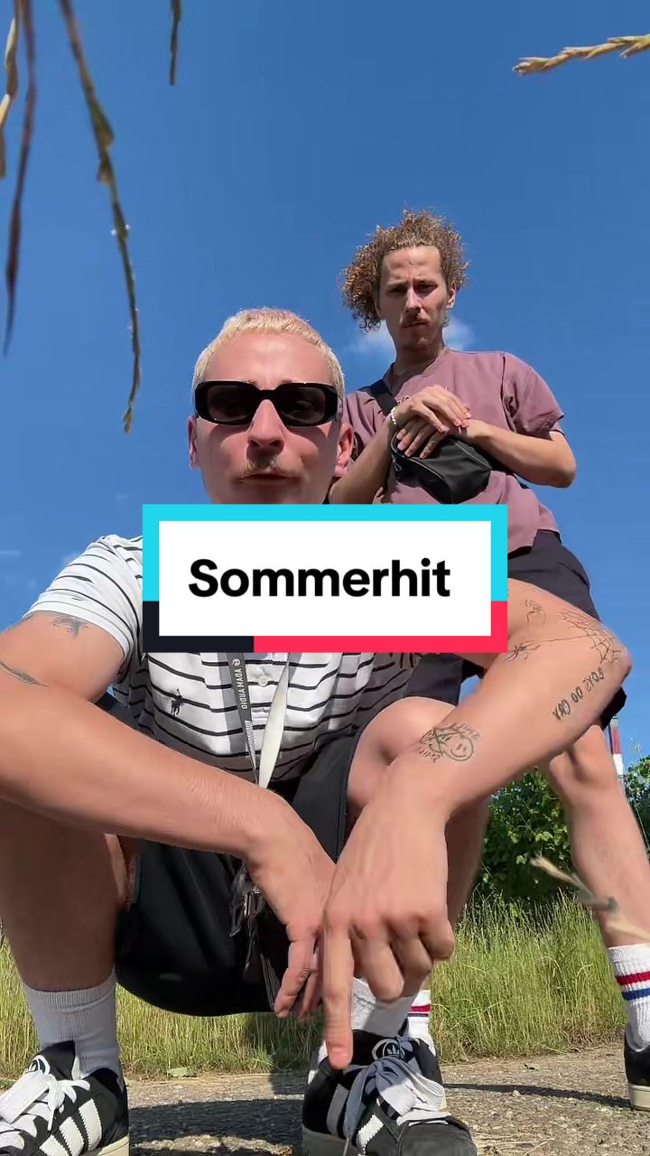 @Die Twinz