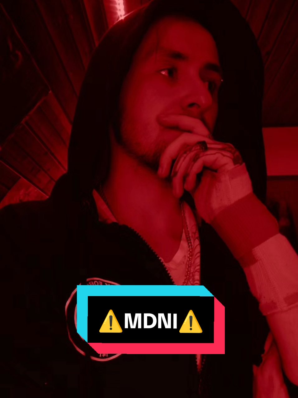 @Đ₳ĐĐɎ_łĐ₭