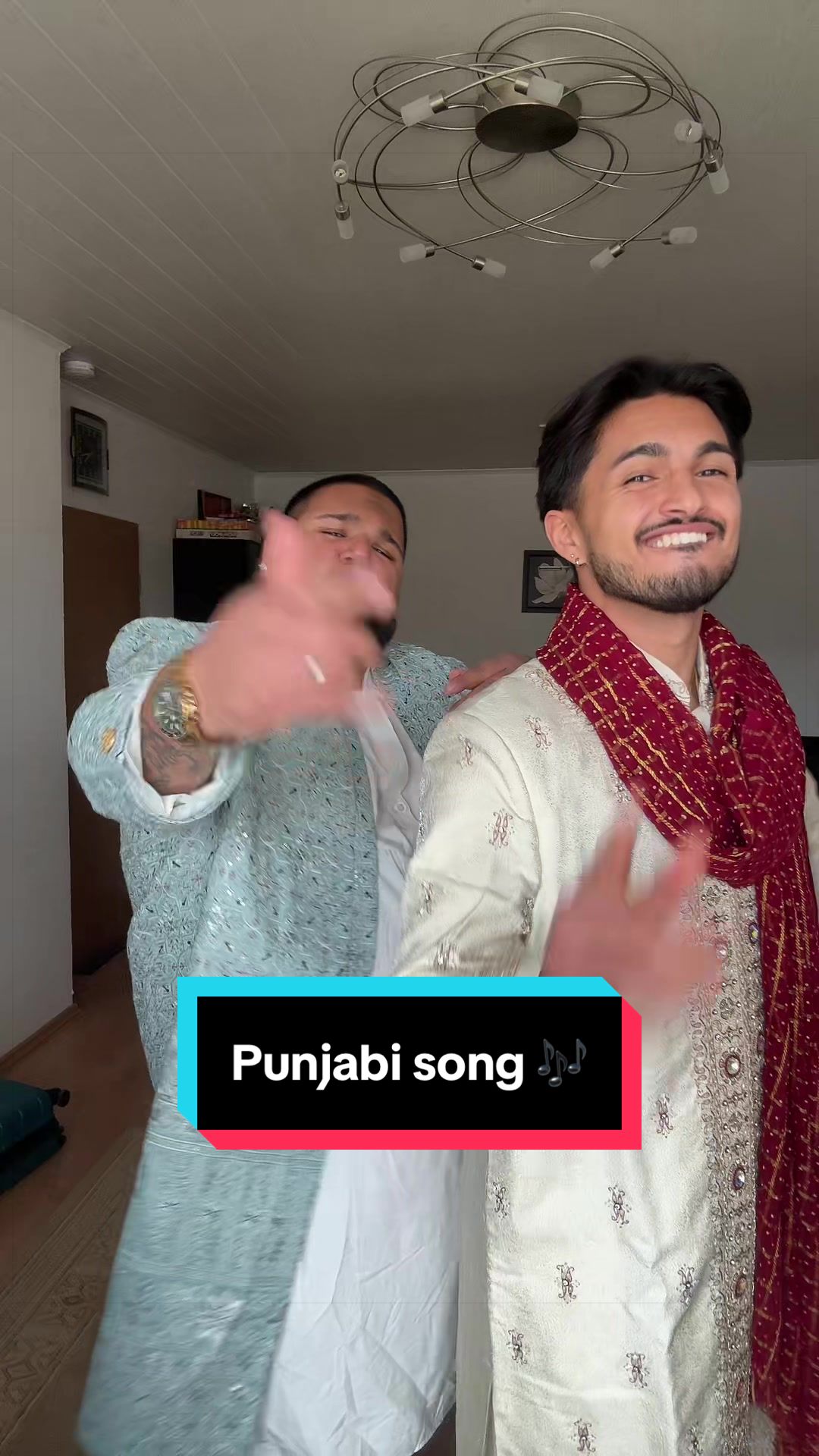 @KeepingupwiththeIndians