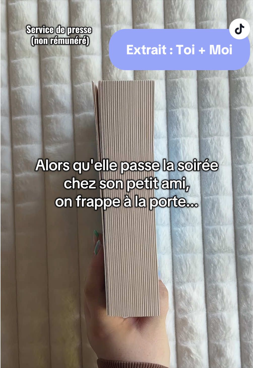 @Aliz&eacute;e_books