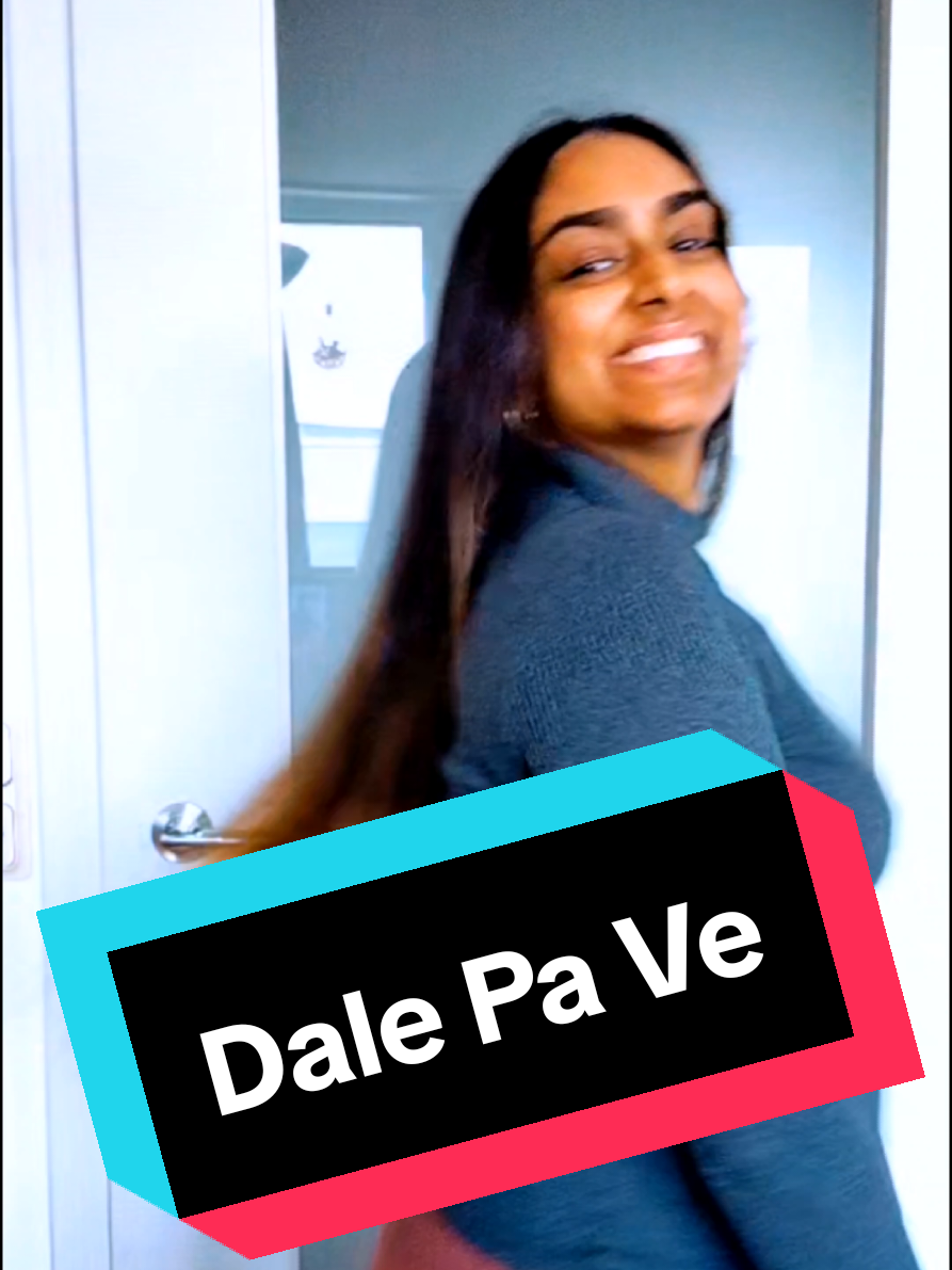 @WhoAmISarah