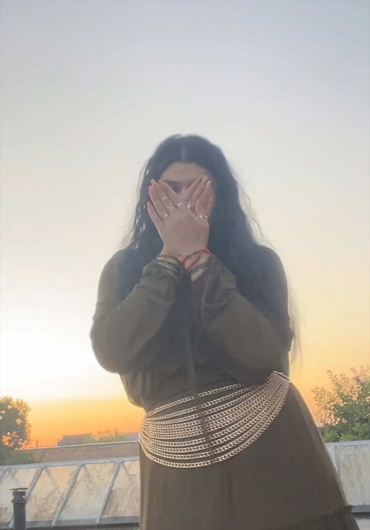 @V🍒