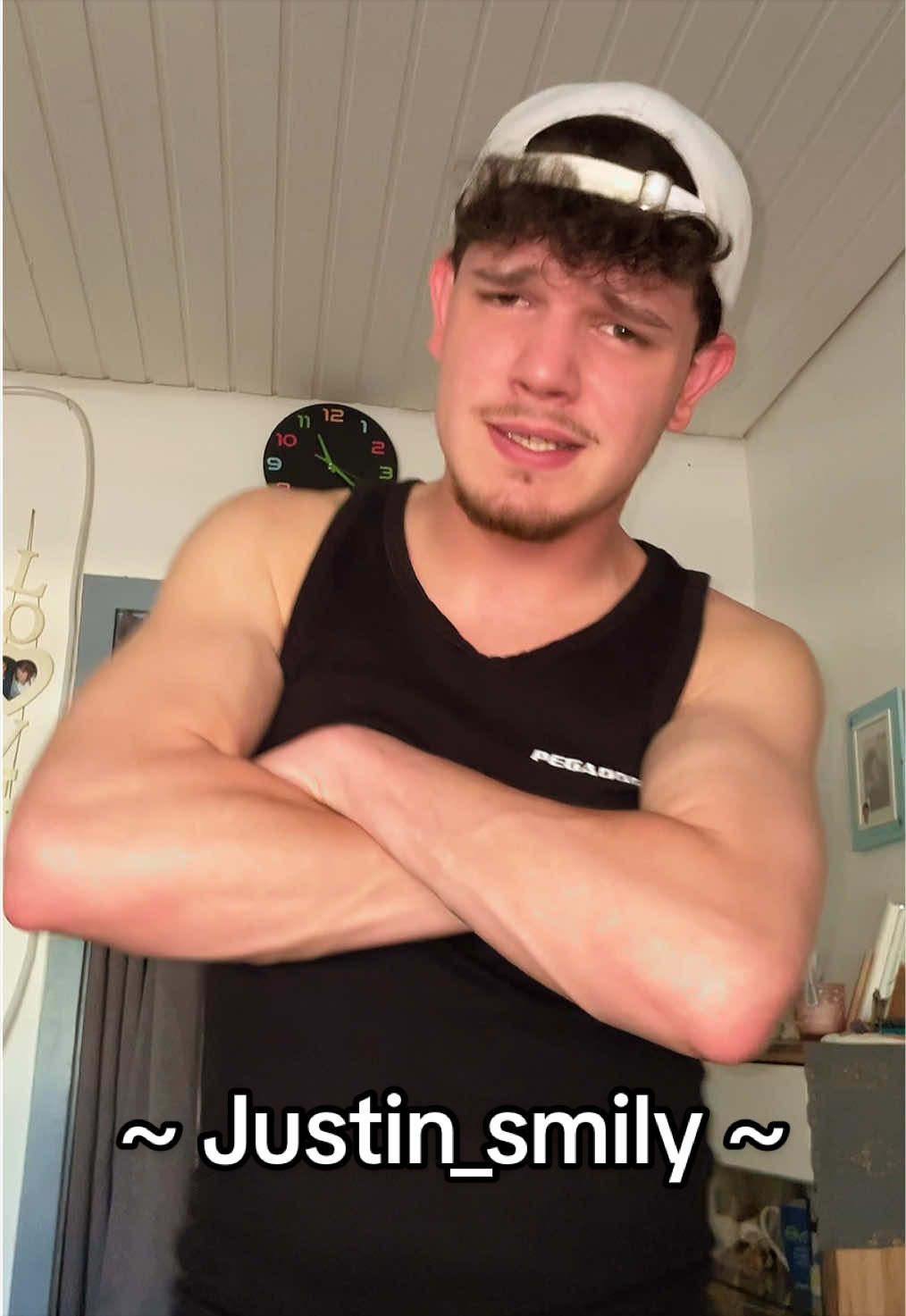 @Justin_smily