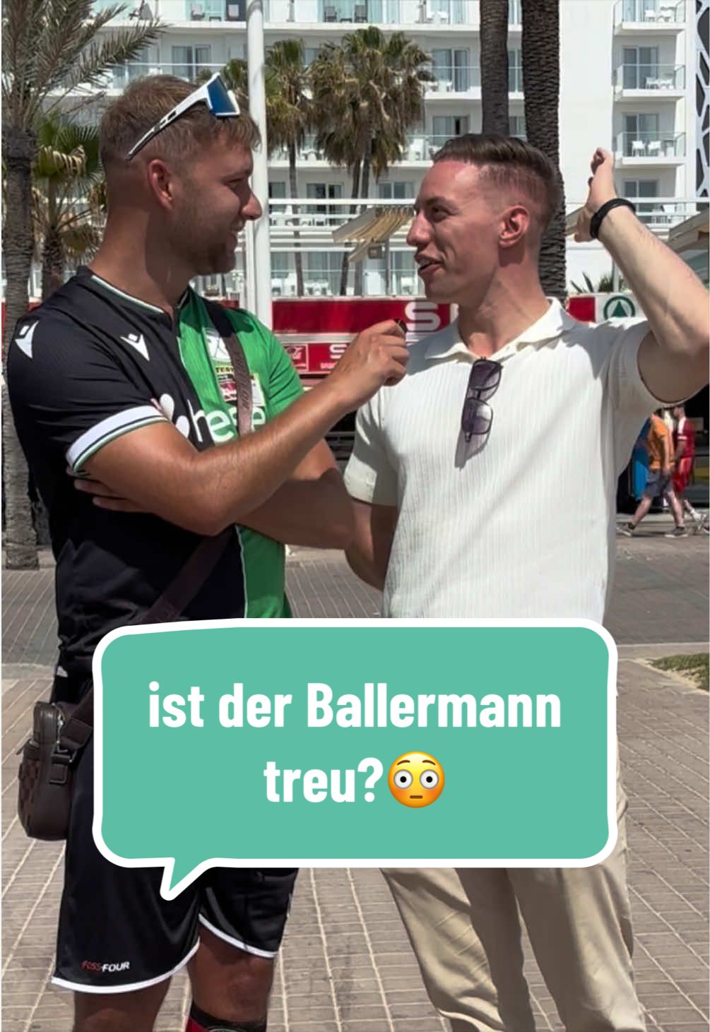 @Saaliimo