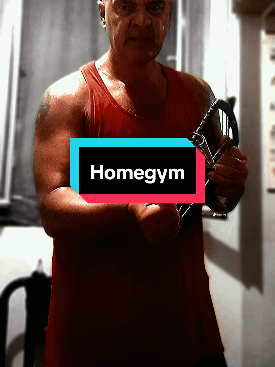 @Ivano Homegym&Black metal 💪🤘