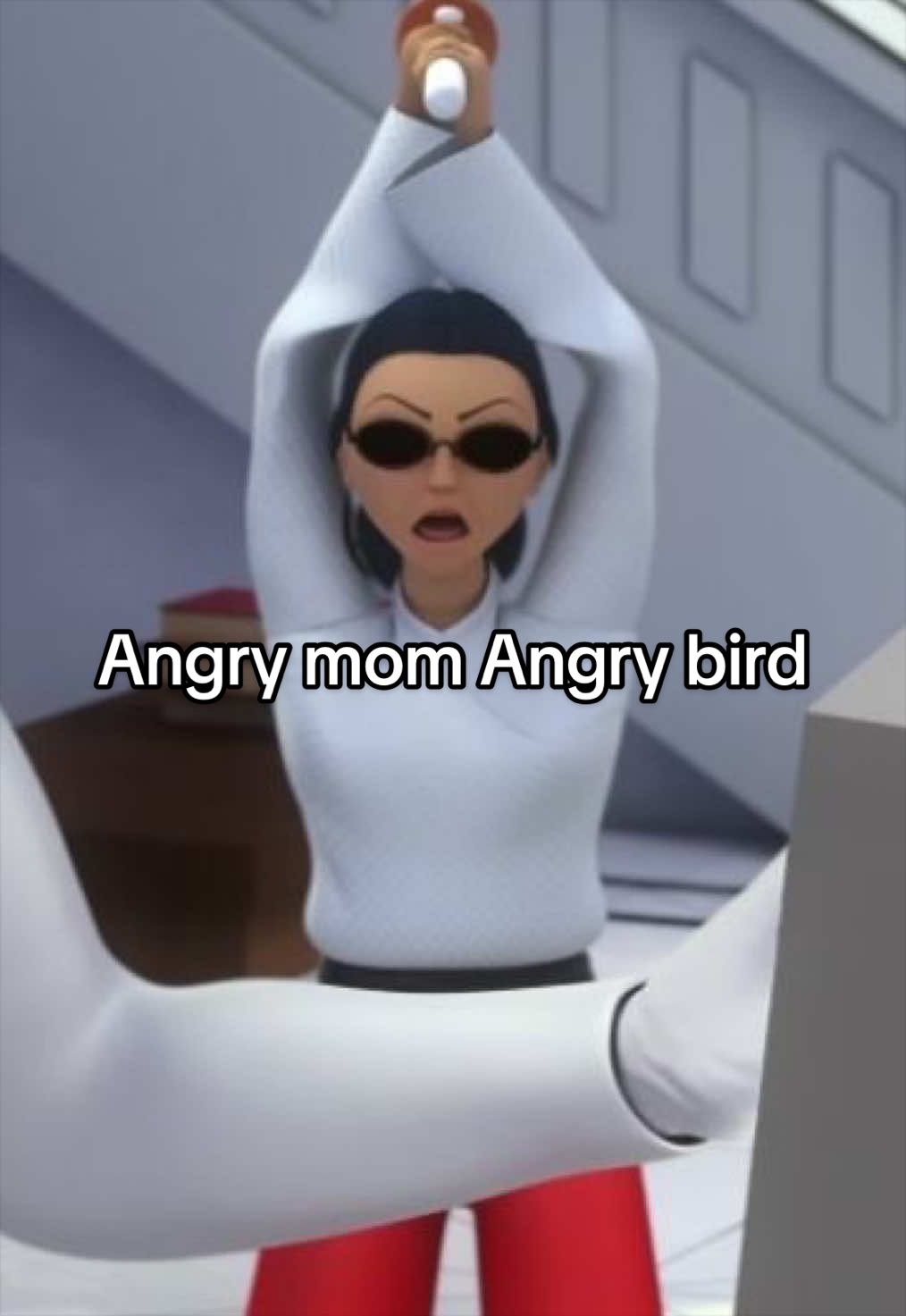 @miraculouzee