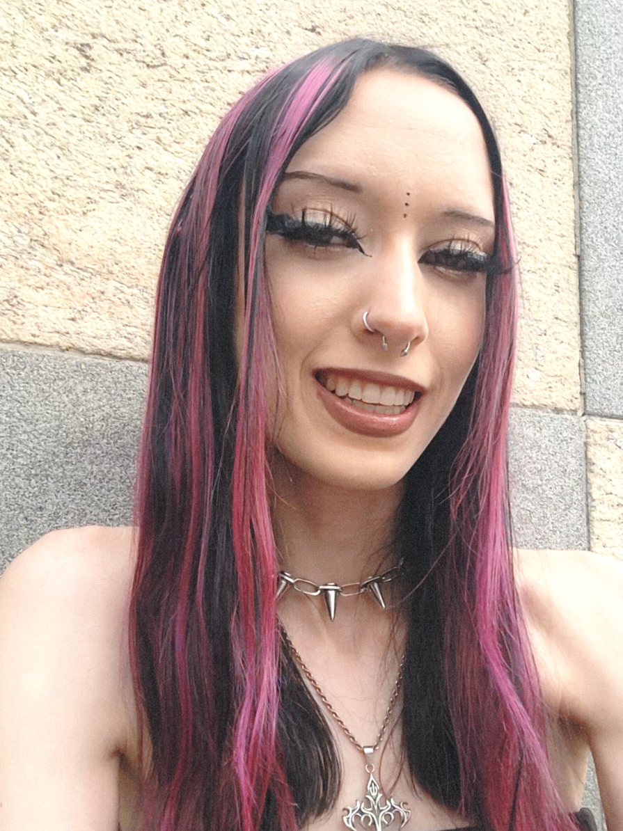 @☭❤️✮𝔑𝔢𝔩𝔢✮🖤☭