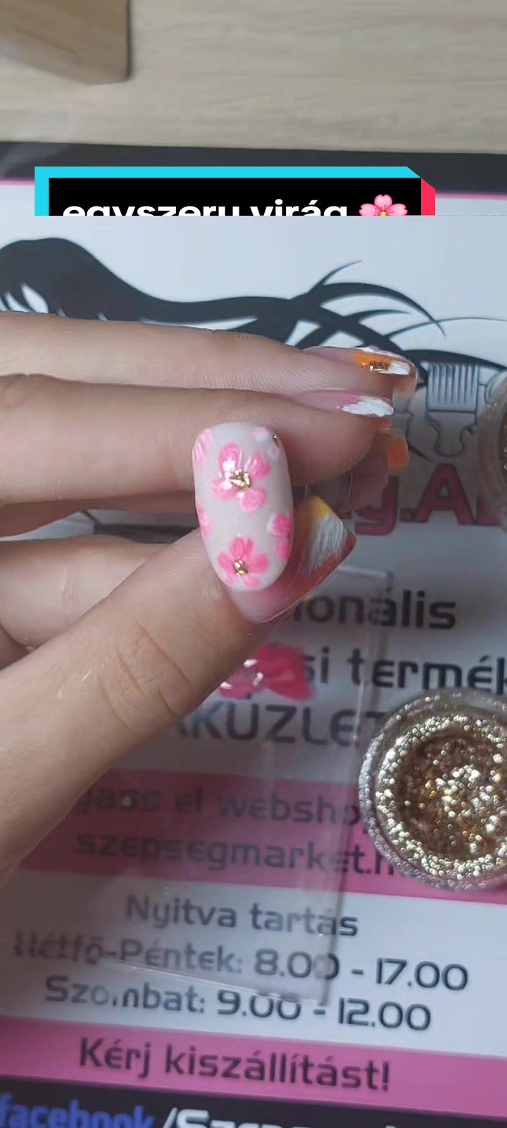 @creativ_nails