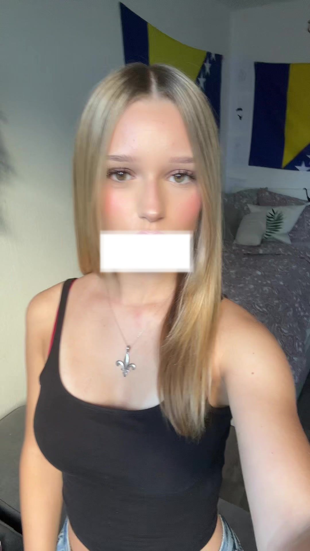 @𝔦𝔰𝔞𝔟𝔢𝔩𝔩𝔞