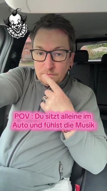 @momo1975