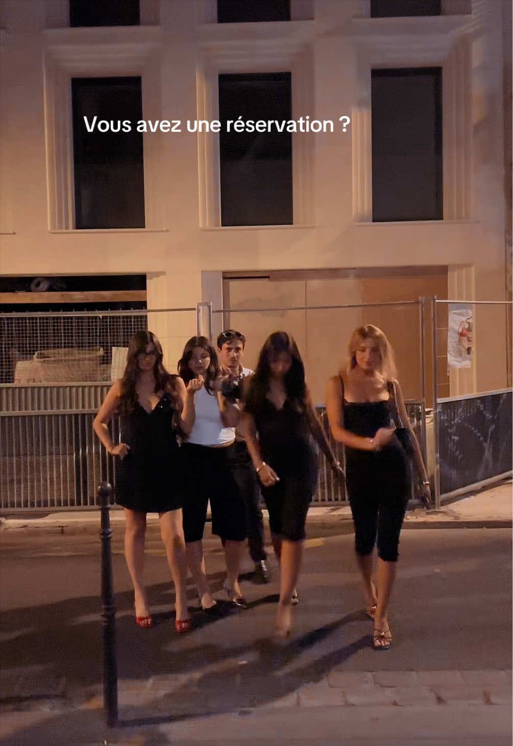 @INÈS