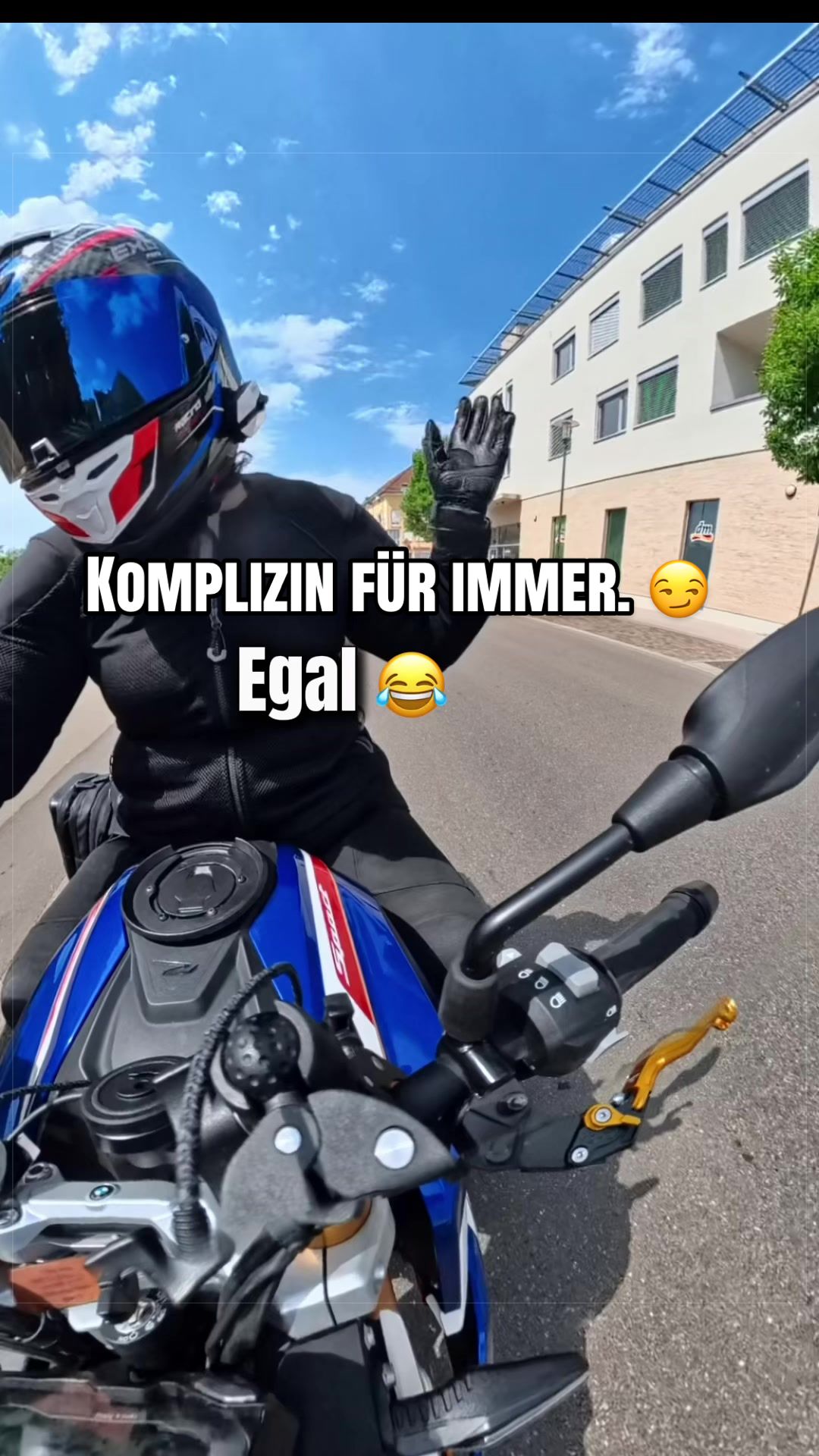 @BikerMeike🦋
