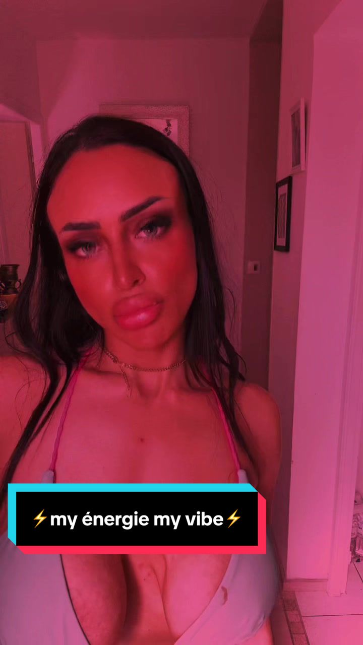 @misspinky🪭