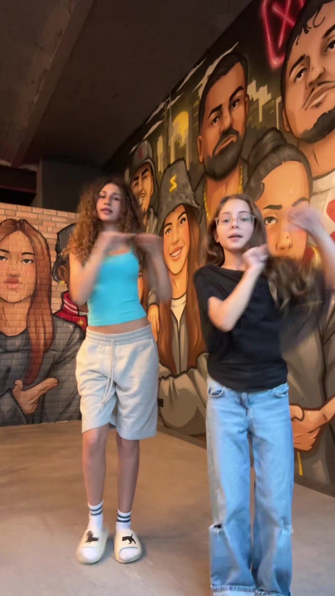 @ALISA DANCING QUEEN