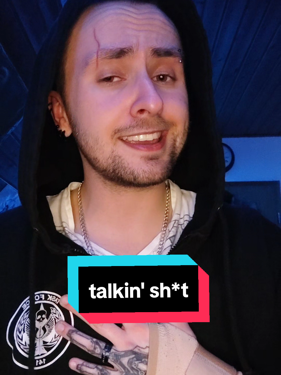 @Đ₳ĐĐɎ_łĐ₭