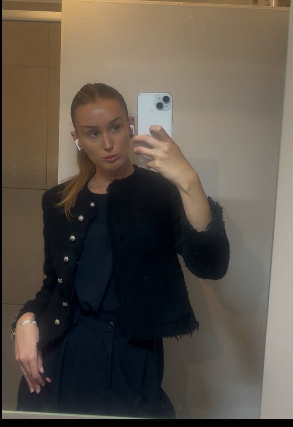 @Julka