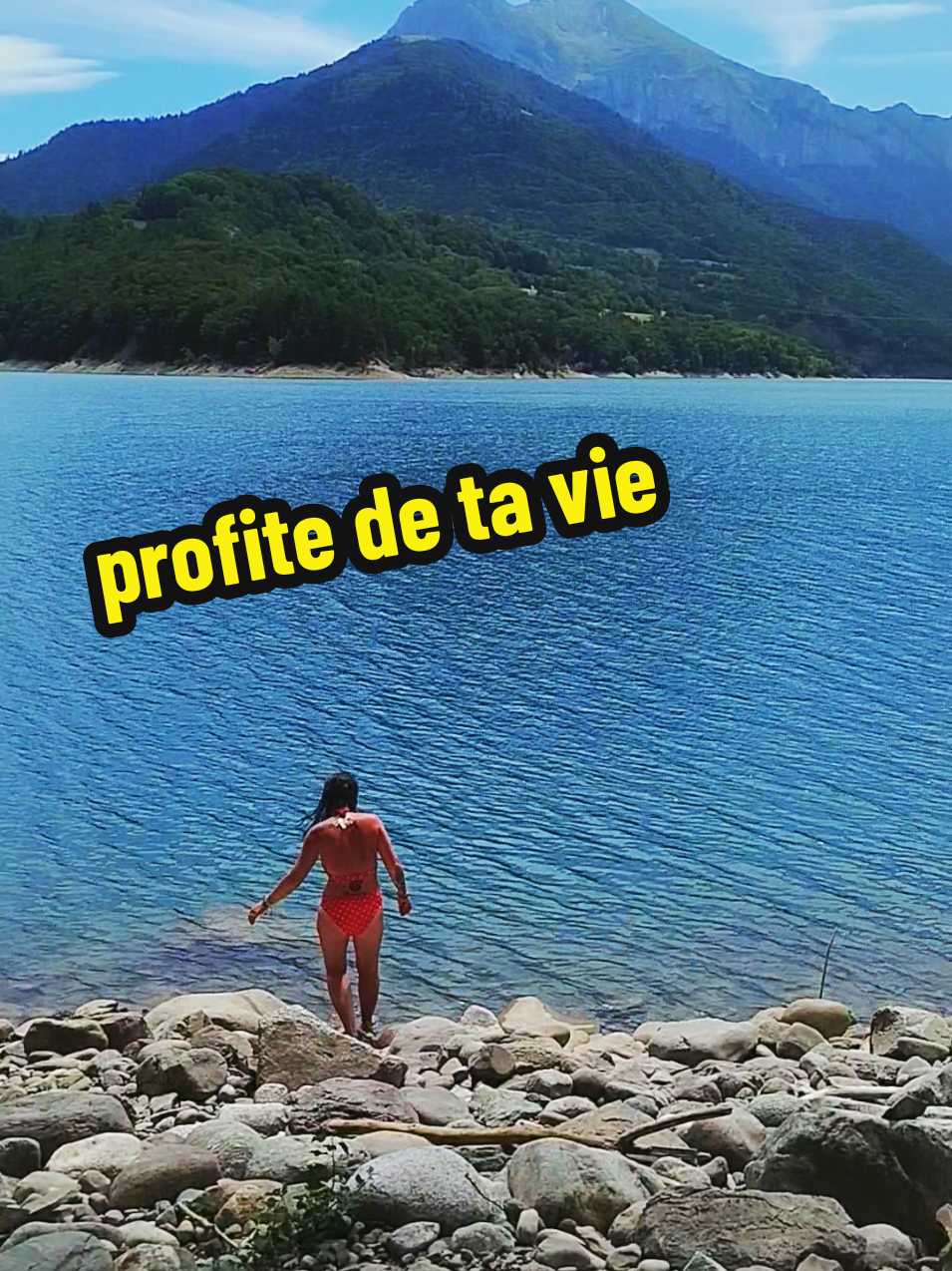 @NATURAMATERCREA