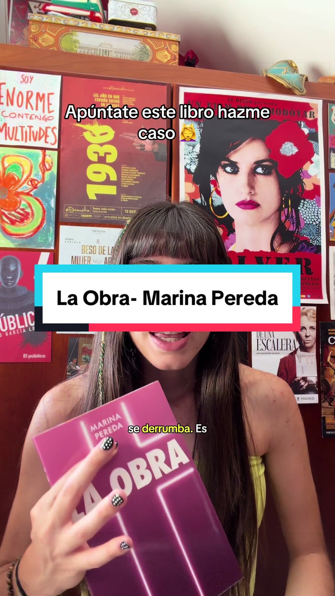 @María