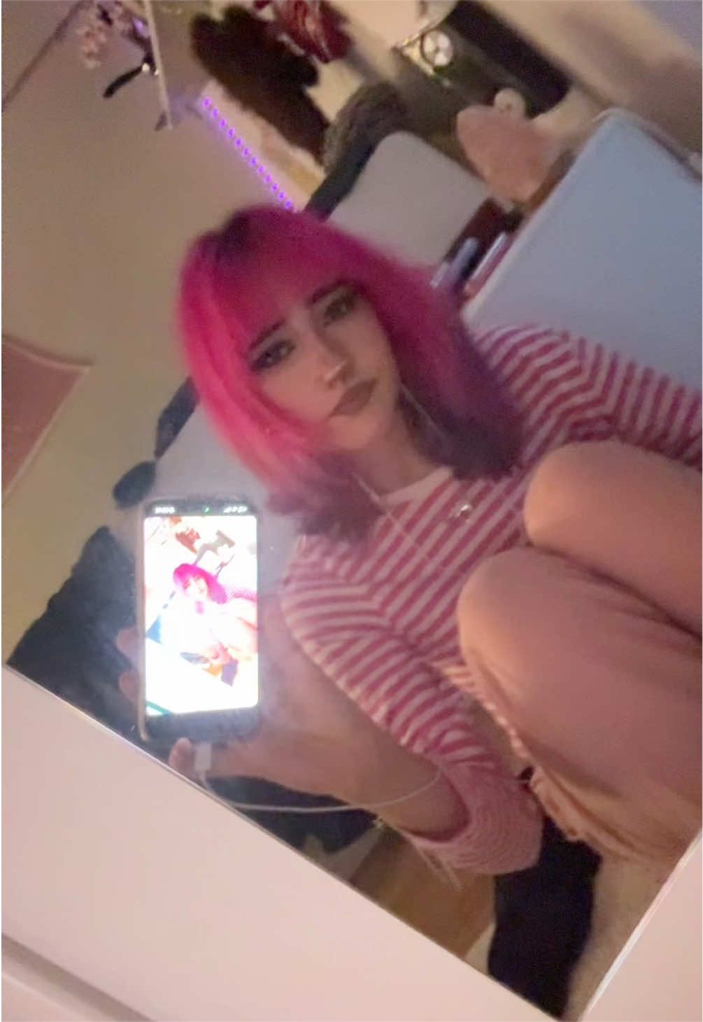 @ᵐⁱᵃ🦇