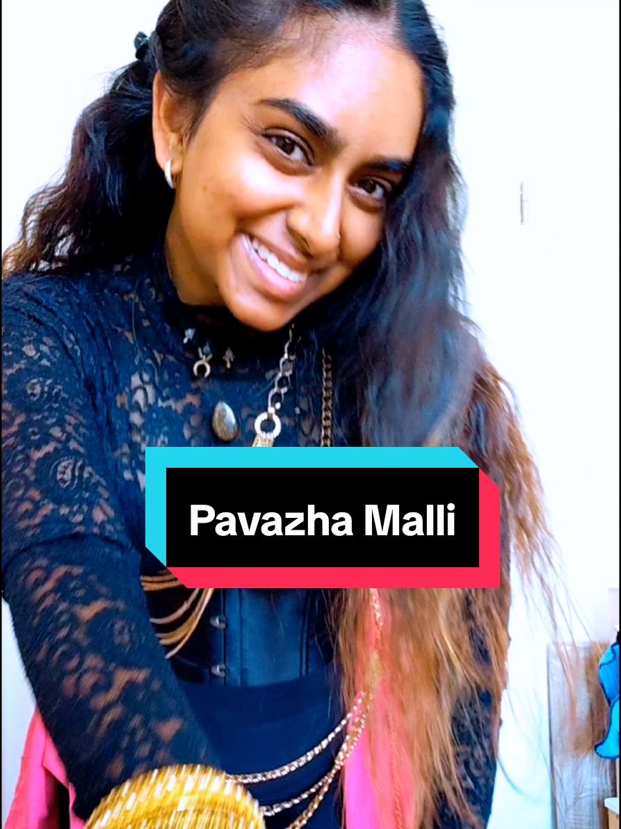 @WhoAmISarah