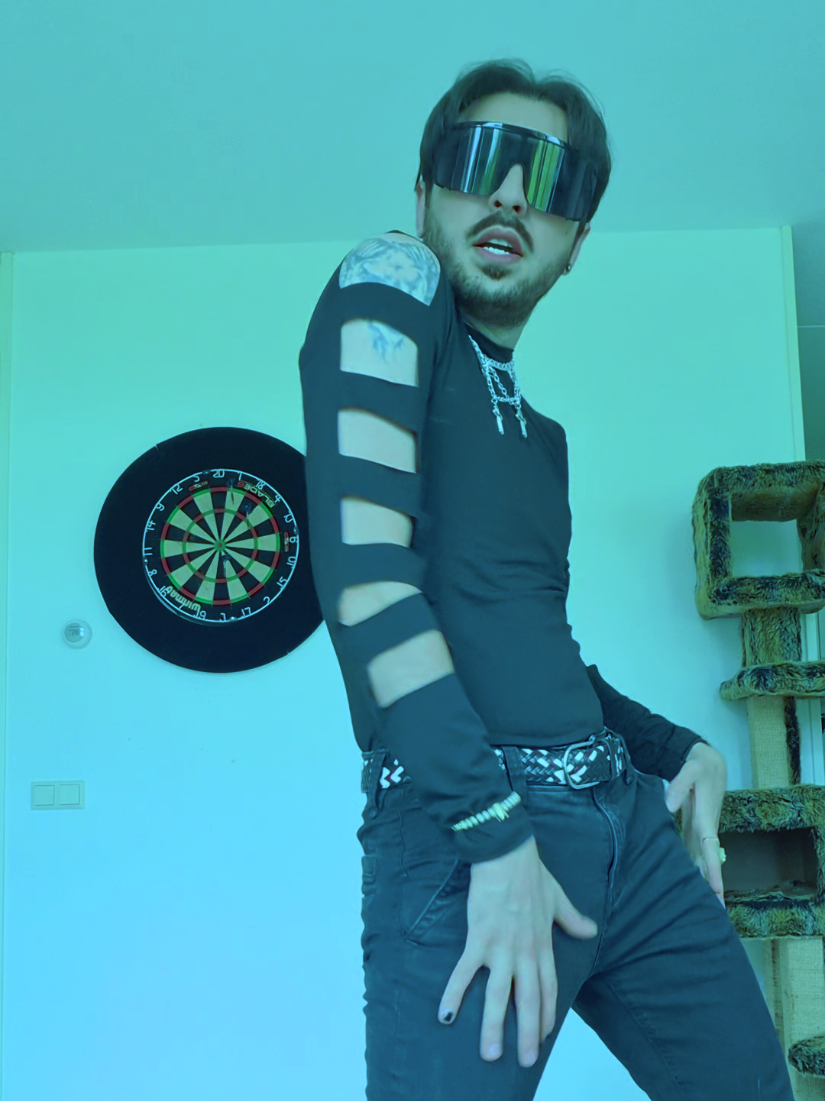 @Nidjatto